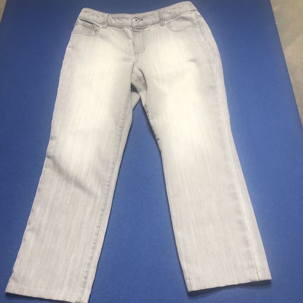 Chicos Womens Platinum Slim Leg Jeans Size 2 Gray Ultimate Fit Flex Hemmed